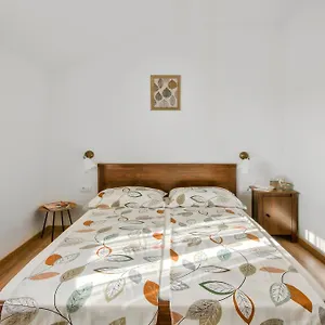 Apartman Tiny Garden, Medulin